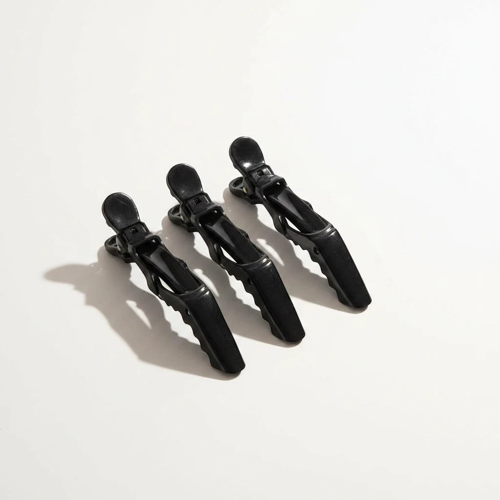 GRIMM.NO black crane hair clips with strong grip for styling, sectioning, and coloring hair in a pack of six